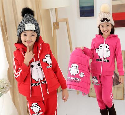 厂家直销新款童装 大白三件套纯棉卫衣，时尚卡通批发首选
